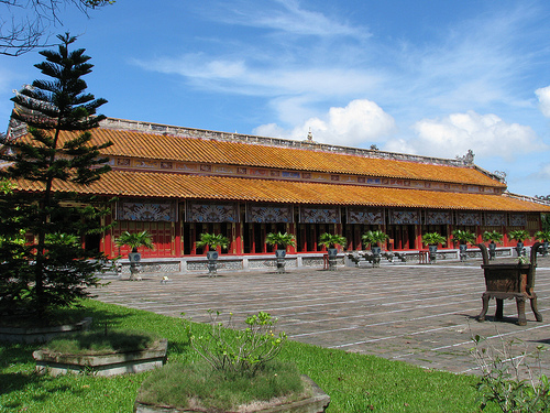 Trong Hoàng Thành Trong Hoàng Thành